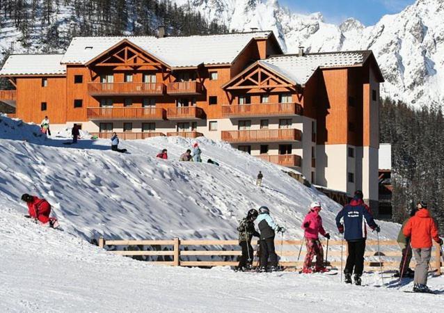Les Gentianes By Actisource Aparthotel Puy-Saint-Vincent Luaran gambar